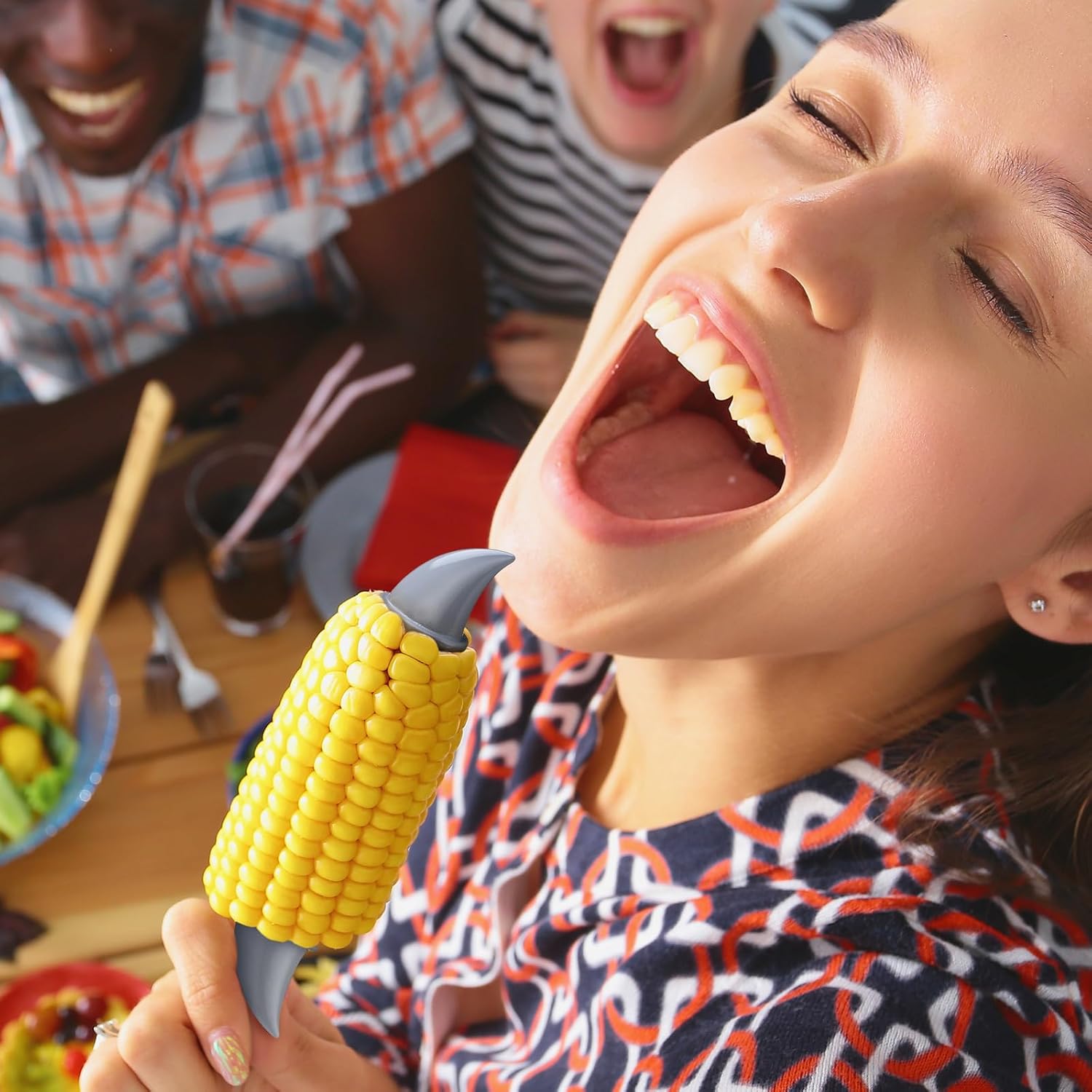 16 Pcs Shark Fin Corn Holders Thanksgiving Party Supply Stainless Steel Shark Corn on the Cob Barbecue Party Supplies Fork Birthday Decorations Ocean Themed Table Decor